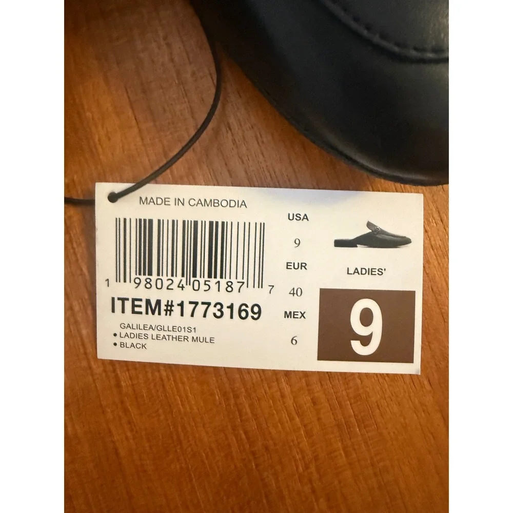 NWT Steve Madden Galiea Classic Black Leather Mule Business Loafer Flats Size 9 - Picture 2 of 9